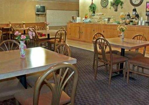 фото отеля Quality Inn Bricktown