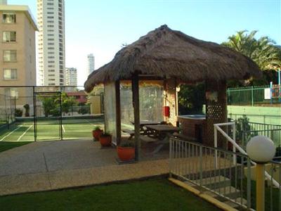 фото отеля Cashelmara Beachfront Apartments Gold Coast