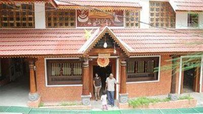 фото отеля Kovalam Beach Hotel