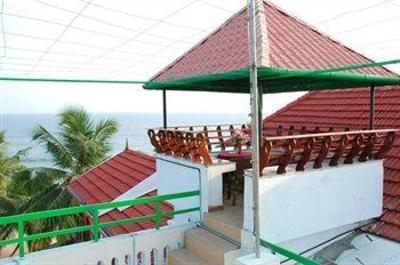 фото отеля Kovalam Beach Hotel