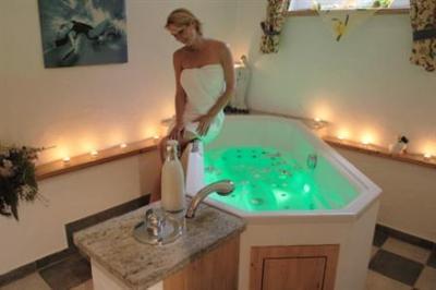 фото отеля Wellnesshotel Haus Burgerstuben Willingen (Hesse)