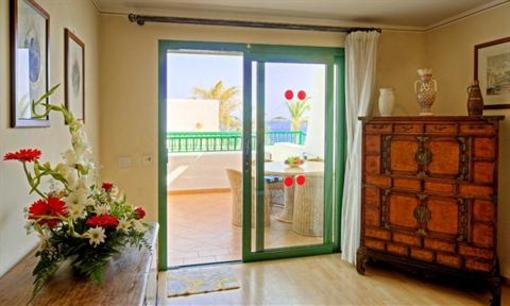 фото отеля Velazquez Apartments Lanzarote