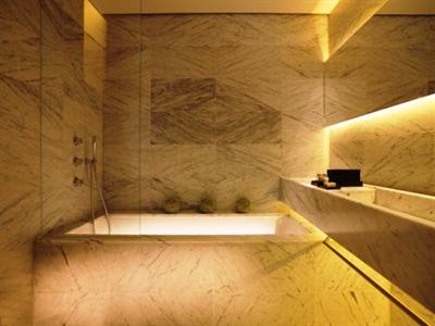 фото отеля La Suite West