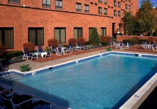 фото отеля Albany Marriott