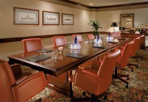 фото отеля Albany Marriott