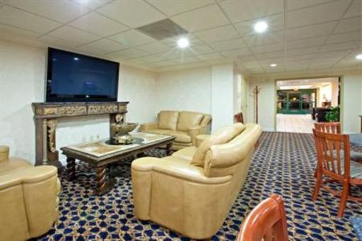 фото отеля Holiday Inn Express Hotel & Suites Murray