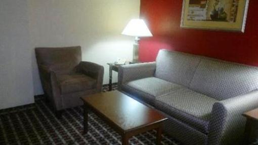 фото отеля Holiday Inn Express Hotel & Suites Murray