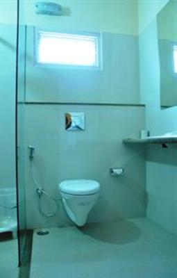 фото отеля Mapple Empire Regency Hotel