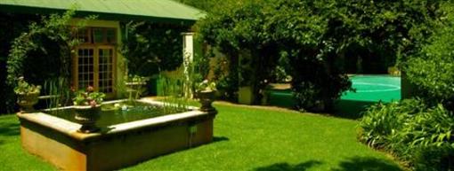 фото отеля Village Green Guest House Johannesburg