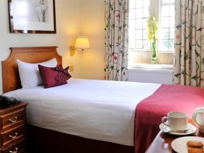 фото отеля Selsdon Park Hotel London