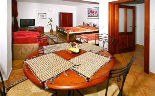 фото отеля Penzion Apartman Krumlov
