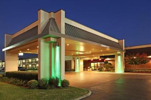фото отеля FairBridge Inns & Suites