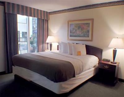 фото отеля FairBridge Inns & Suites