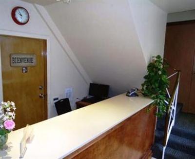 фото отеля Hotel Bon Accueil Montreal