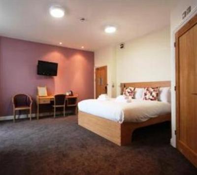 фото отеля Connaught House Hotel London ExceL
