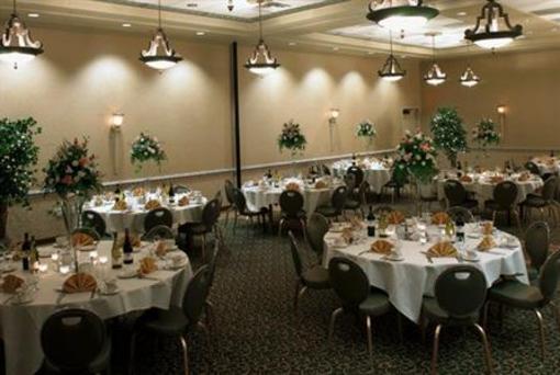 фото отеля Sheraton Syracuse University Hotel & Conference Center