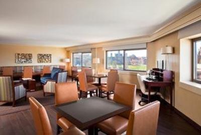 фото отеля Sheraton Syracuse University Hotel & Conference Center