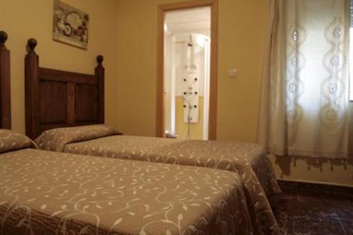 фото отеля Hostal El Alfarero Merida (Spain)