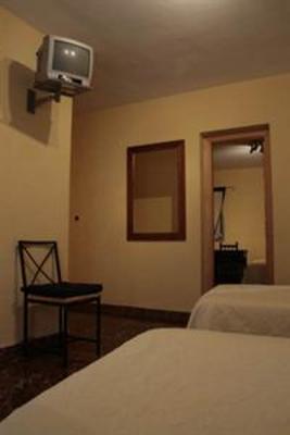 фото отеля Hostal El Alfarero Merida (Spain)