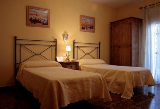 фото отеля Hostal El Alfarero Merida (Spain)