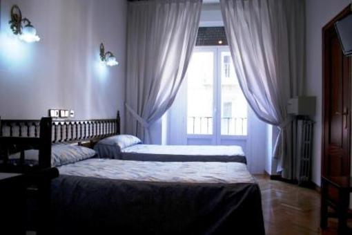 фото отеля Hostal Hispano