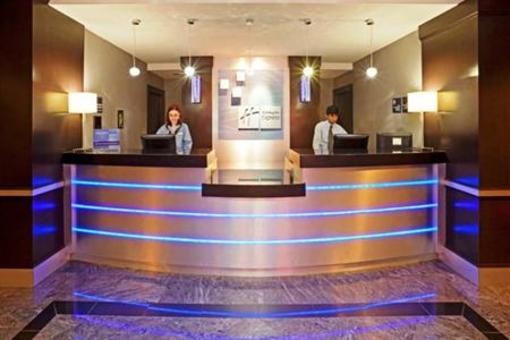фото отеля Holiday Inn Express Hotel & Suites Dallas North Tollway Plano