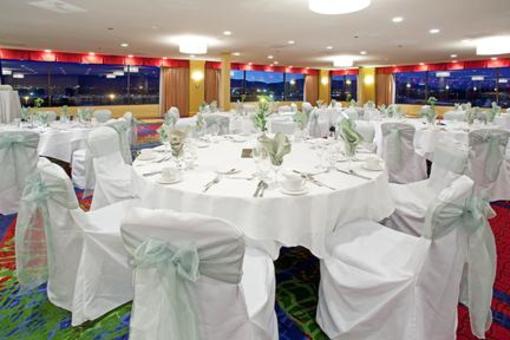 фото отеля Hotel Elegante Conference & Event Center