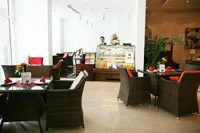 фото отеля Grand Midwest Express Hotel Apartments