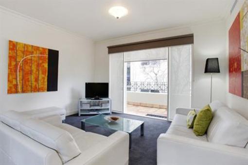 фото отеля Caroline Serviced Apartments Melbourne