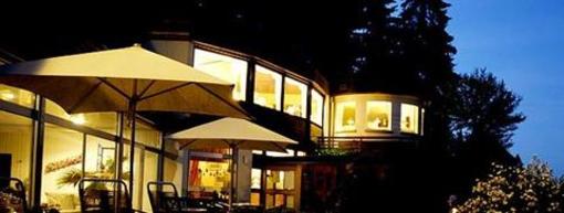 фото отеля Hotel Sonnenberg Hinterzarten