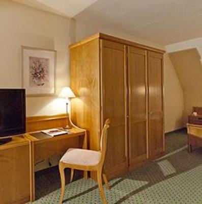 фото отеля Hotel Sonnenberg Hinterzarten