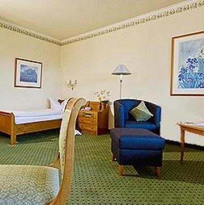 фото отеля Hotel Sonnenberg Hinterzarten