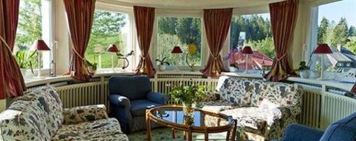 фото отеля Hotel Sonnenberg Hinterzarten