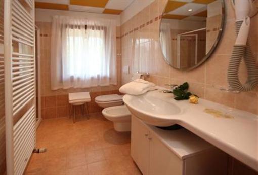 фото отеля Hotel Pineta Campi