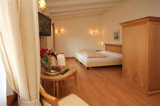 фото отеля Hotel Pineta Campi