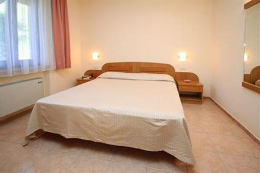 фото отеля Hotel Pineta Campi