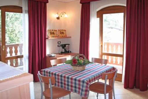 фото отеля Hotel Pineta Campi