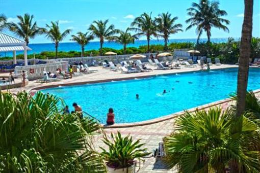 фото отеля Deauville Beach Resort