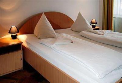 фото отеля Suite Hotel 200m zum Prater