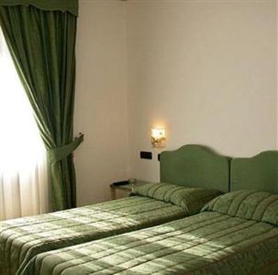 фото отеля Hotel Punta Imperatore