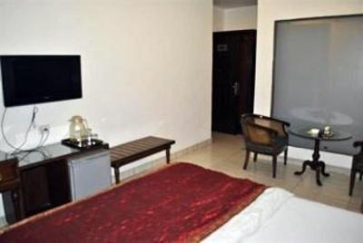 фото отеля Hotel Baba Deluxe New Delhi