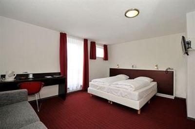 фото отеля Tulip Inn Heerlen City Centre