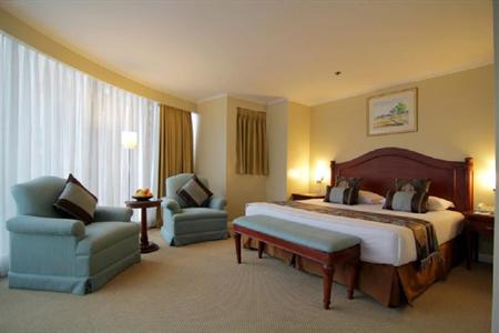 фото отеля Best Western Oxford Suites Makati