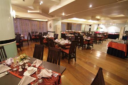 фото отеля Best Western Oxford Suites Makati