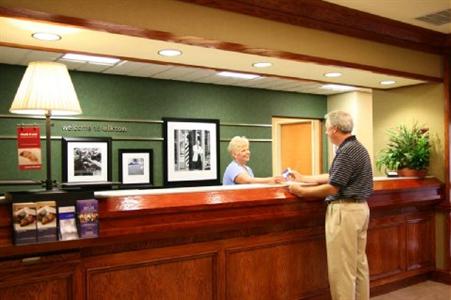 фото отеля Hampton Inn Elkton