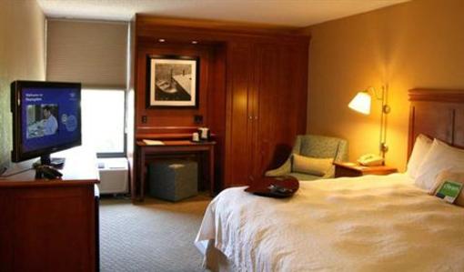 фото отеля Hampton Inn Hendersonville