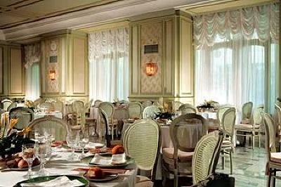 фото отеля Grand Hotel Royal Sorrento
