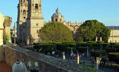 фото отеля City Express Morelia