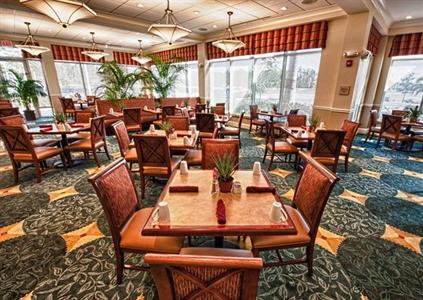 фото отеля Hilton Garden Inn Fort Myers Airport / FGCU