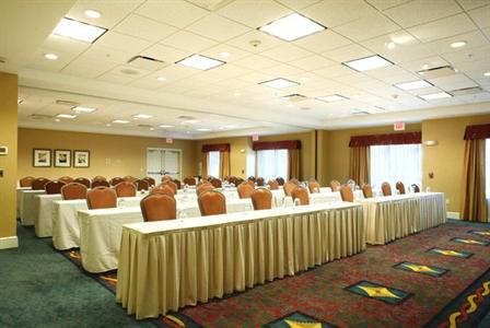 фото отеля Hilton Garden Inn Fort Myers Airport / FGCU